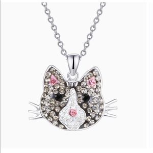 Cat pendant necklace